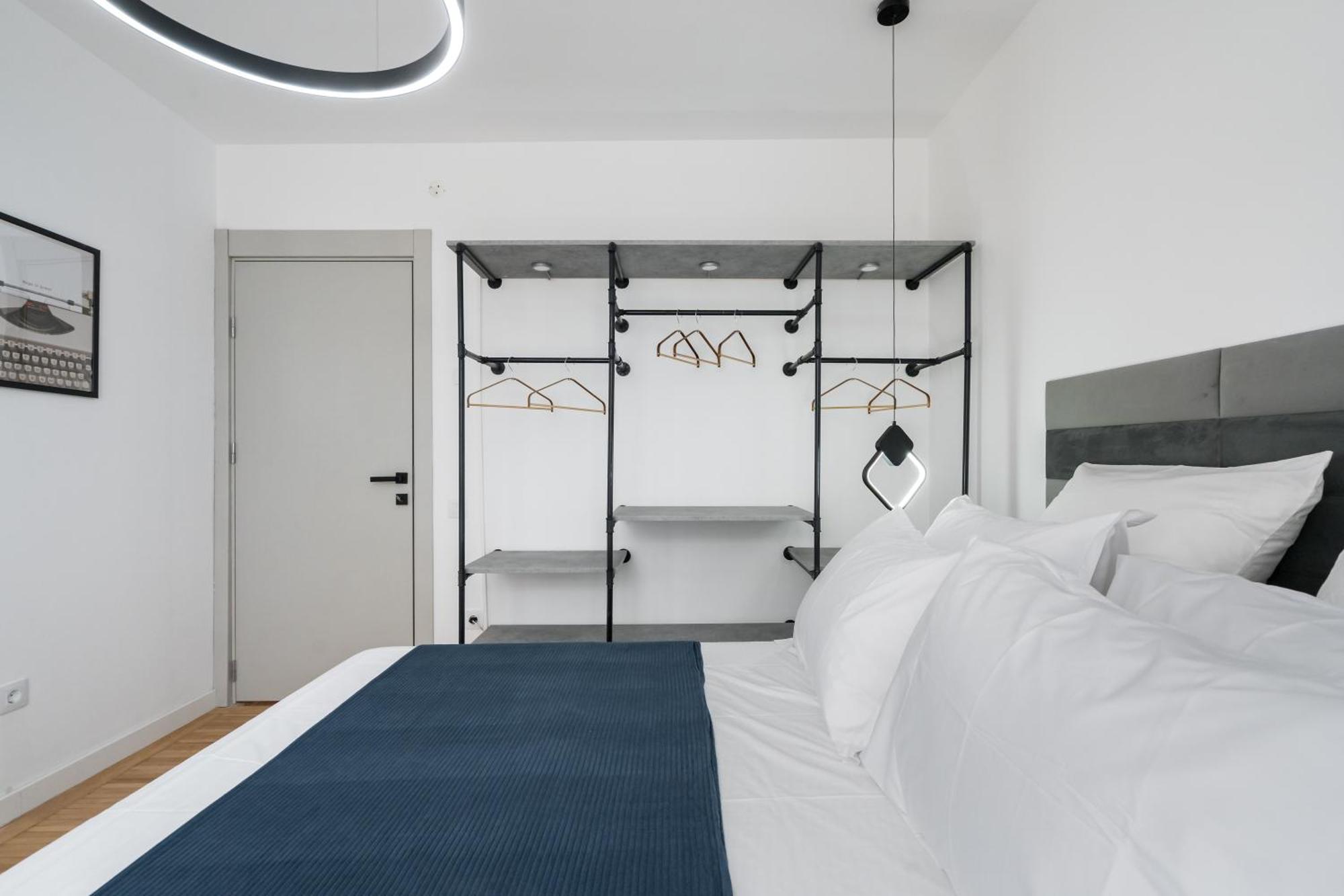 Central Aesthetic Apartment Bukarest Eksteriør billede