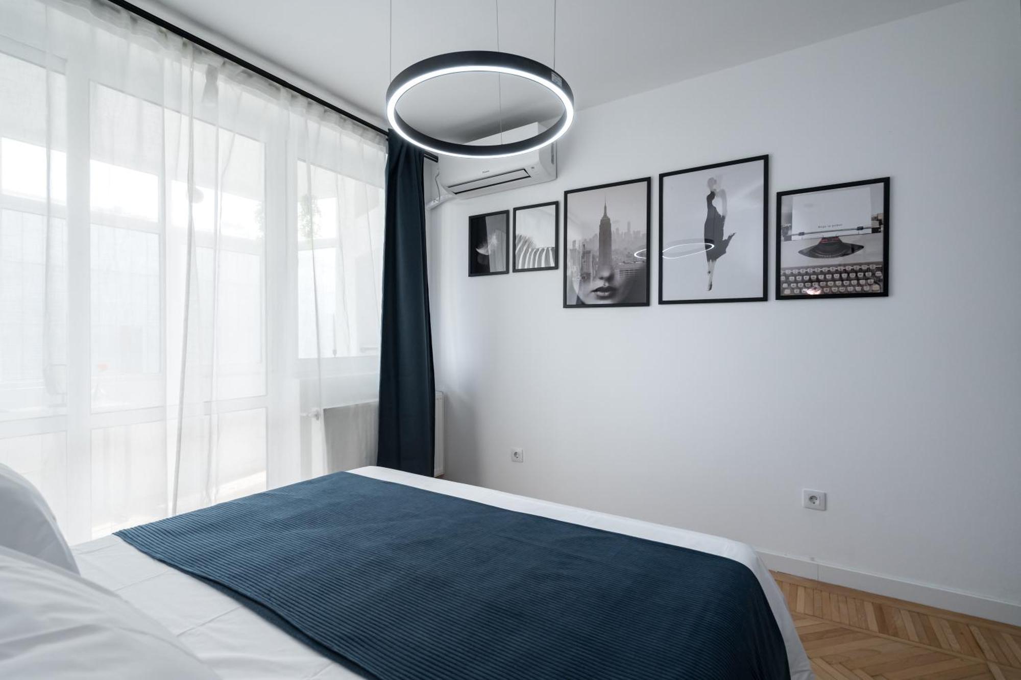 Central Aesthetic Apartment Bukarest Eksteriør billede