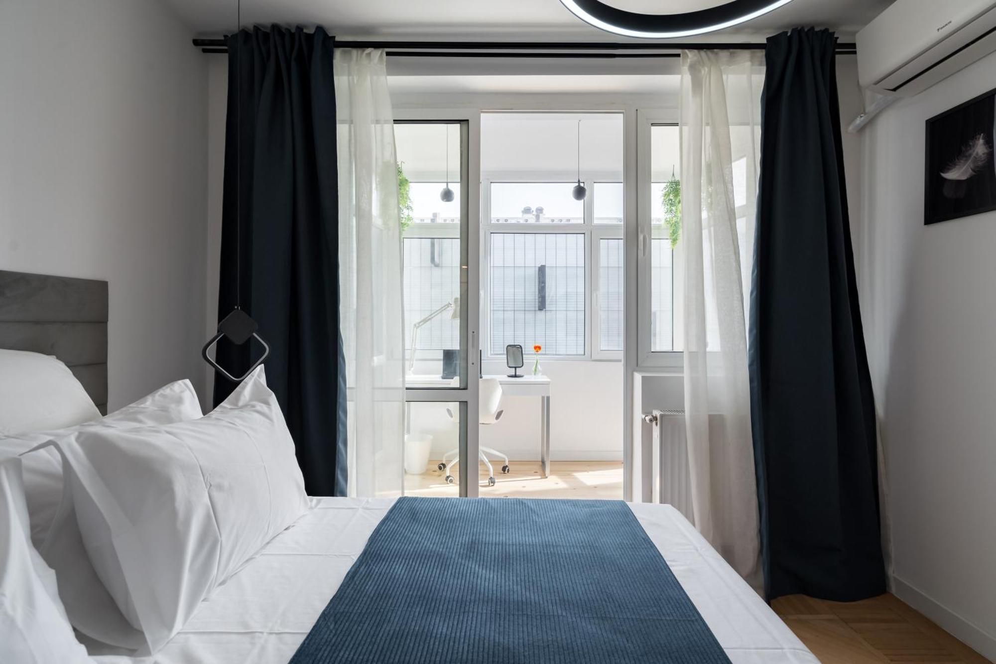 Central Aesthetic Apartment Bukarest Eksteriør billede